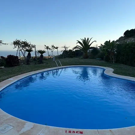 Garden Hill House *